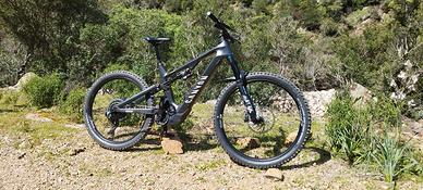 Ebike Canyon Spectral On 9 CF, 85N, 900+800w