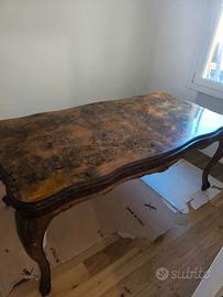 tavolo antiquariato