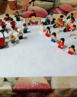 Vintage Lego 4