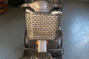 Scooter elettrico per disabili