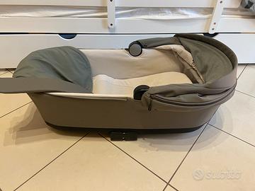 Navicella inglesina con stand up