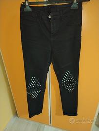pantaloni neri