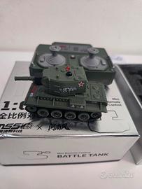 Mini carro armato radiocomandato