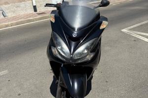 Yamaha Majesty 400