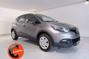 Renault Captur NEOPATENTATI ACCONTO 0€ RATE DA 180
