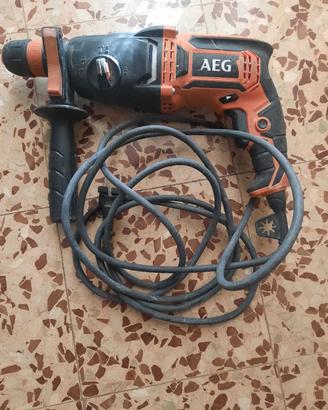tassellatore AEG.