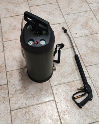 Pompa irroratrice per giardino