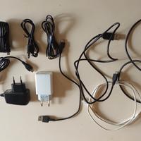 2 caricabatterie USB e 9 cavi micro-USB 