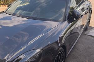 Porsche Panamera ibrid 2022