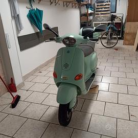 Vespa Piaggio ET4 125 1998