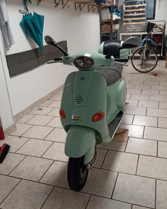 Vespa Piaggio ET4 125 1998