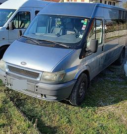 Ford Transit 9 posti