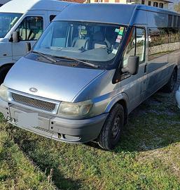 Ford Transit 9 posti