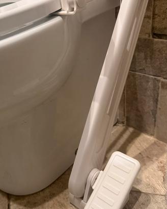 Sollevatore per la tavoletta del wc nuovo