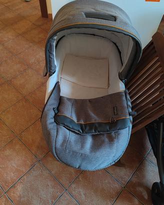 passeggino navicella peg perego