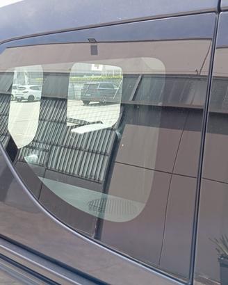 Vetro fisso posteriore dx DACIA DOKKER STEPWAY 201