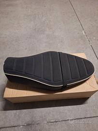 Sella COMFORT € 160, come nuova, per Yamaha XSR