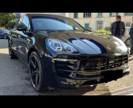 PORSCHE Macan - 2015