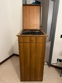 Mobile cucina con piastre elettriche e frigorifero