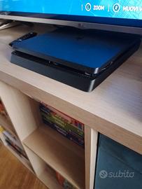 PS4 Slim