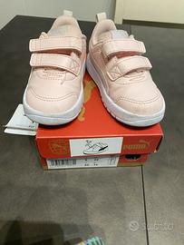 PUMA scarpe bimba N. 22