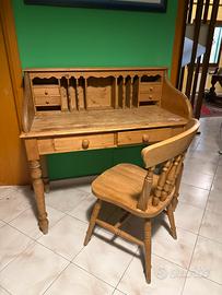Scrivania on legno