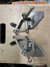 Pedane pilota aprilia rsv 2002