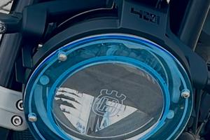 Husqvarna Svartpilen 401