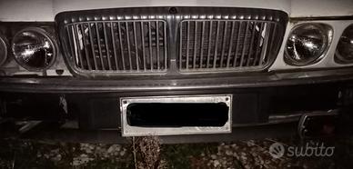 JAGUAR XJ(XJ40) COMPLETA SOLO USO RICAMBI