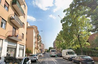 Camera privata con bagno privato