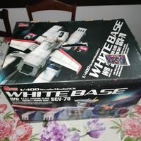 Gundam Bandai White base 1/400