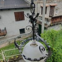 lampadario in ferro battuto antico 