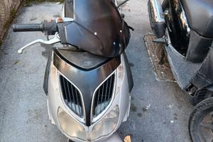 Aprilia sportcity 250