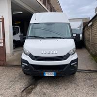 Iveco daily 35s14 furgonato passo medio