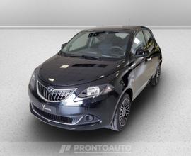 Lancia Ypsilon 1.0 firefly hybrid platino s&s 70cv