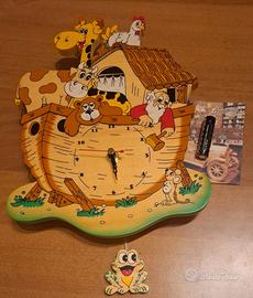 Orologio in legno marca Bartolucci con pila 1, 5 V