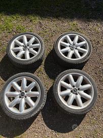 Cerchi originali MINI  + gomme invernali Pirelli