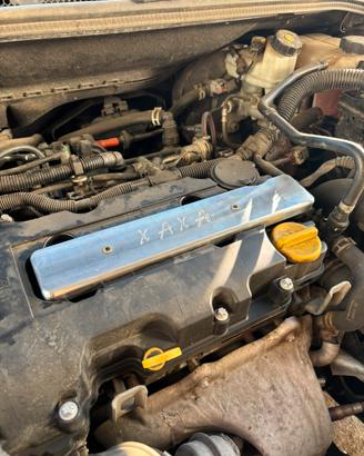 Coperchio motore(copribobbine) opel astra j