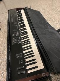 PIANOFORTE KAWAI MP7