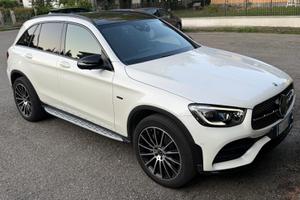 Mercedes-Benz GLC 300 de 4MATIC Plug-In Hybrid
