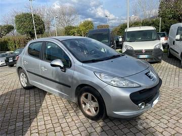 Peugeot 207 1.4 88CV 5p. ONE Line