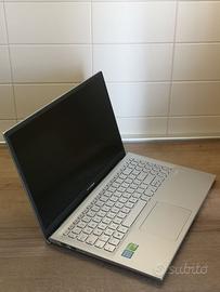 Notebook Asus Vivobook i5 8th gen,12 GB ram, 512HD
