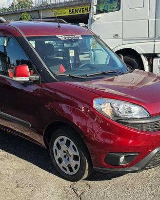FIAT DOBLO' AUTOVETTURA 7POSTI 1.6MJT 95CV EURO