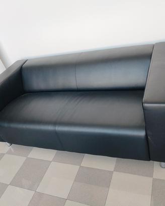 divano Ikea Klippan simil pelle
