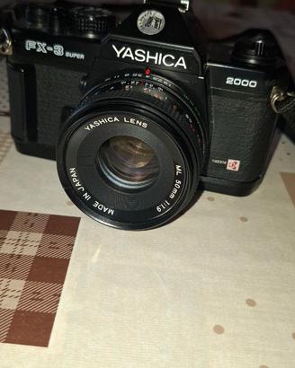 Yashica FX-3 Super 2000 + 50mm f/1.9 Kit Completo