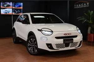 Fiat 600 1.2 Hybrid 100cv My25 #10244