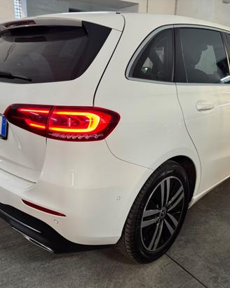 Mercedes-benz B 180 d Automatic Sport