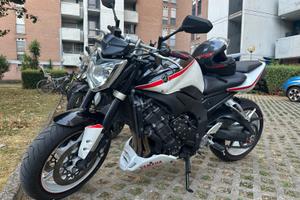 Yamaha FZ1
