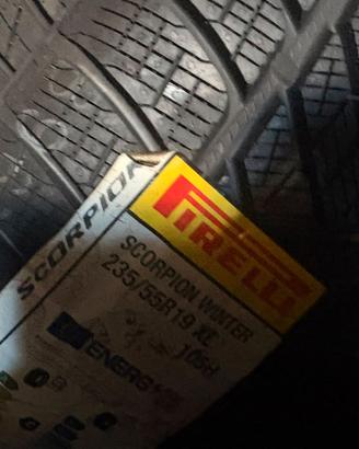 Pneumatici 235/55R19 105H Pirelli Scorpion Winter