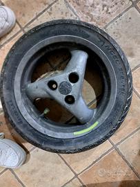 Gomme scooter Pirelli